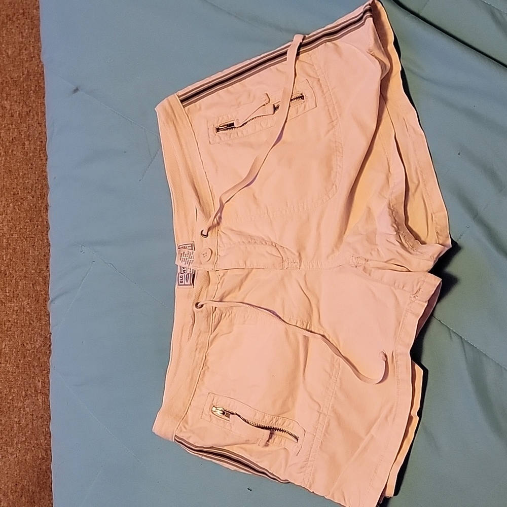 Vintage Old Navy cargo khaki  style shorts